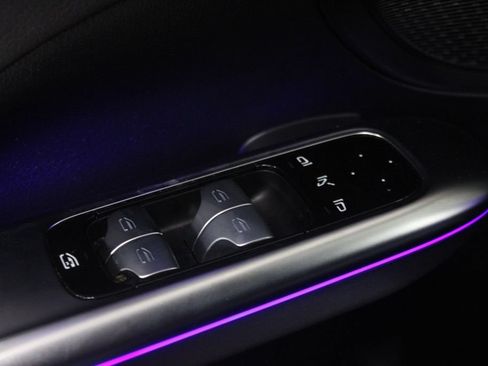 Certified 2022 Mercedes-Benz C 300 Sedan image 19