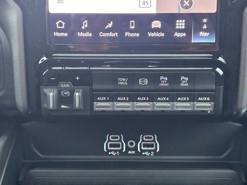 New 2026 RAM 2500 Laramie w/ Sport Appearance Package image 9