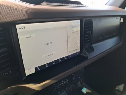 Certified 2023 Ford Bronco Wildtrak image 11