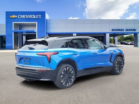 New 2026 Chevrolet Blazer EV RS image 4