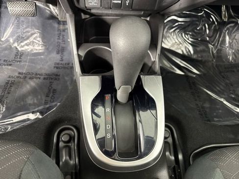 Used 2016 Honda Fit EX image 17