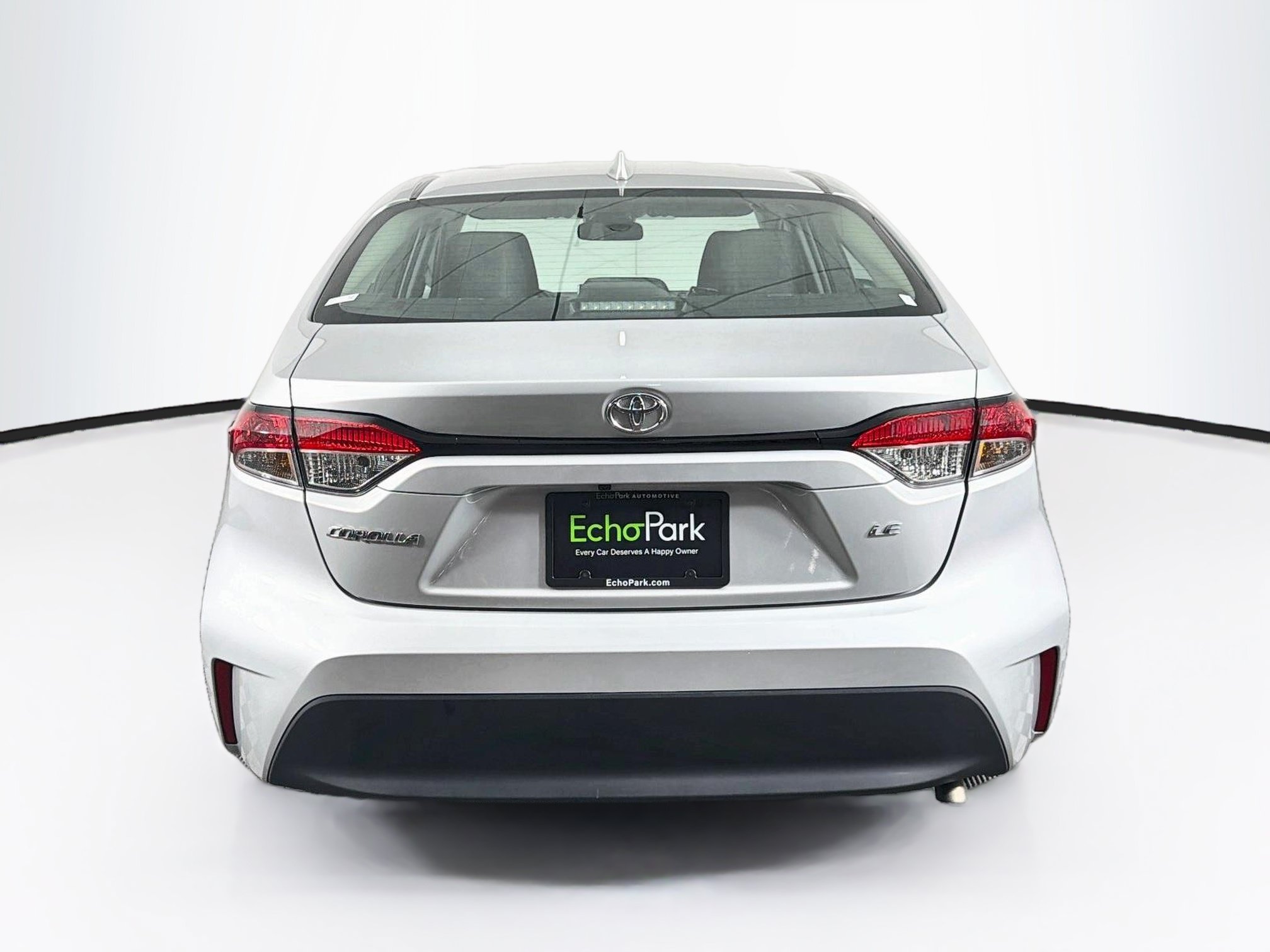 Used 2026 Toyota Corolla LE FWD image 7