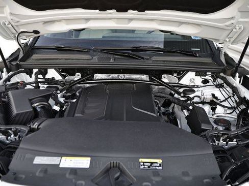 Certified 2025 Audi Q5 Premium image 30