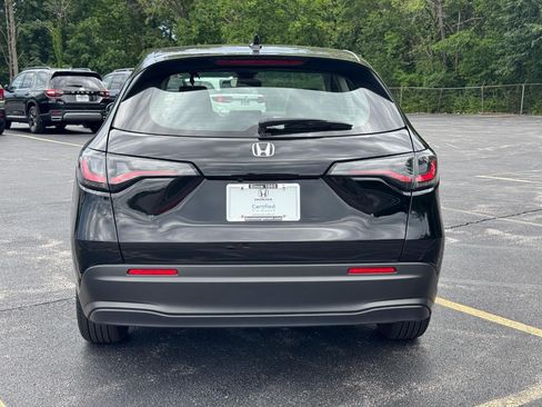 Certified 2025 Honda HR-V LX image 6