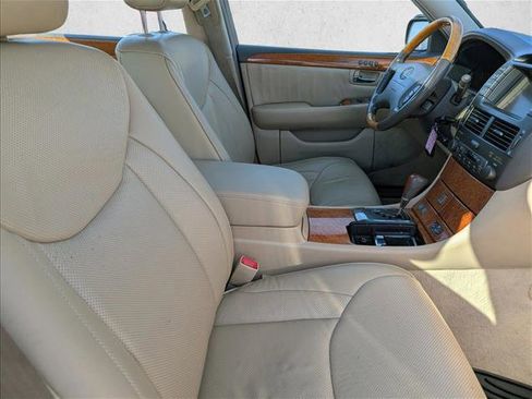 Used 2005 Lexus LS 430 image 28