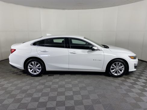 Used 2023 Chevrolet Malibu LT FWD image 5