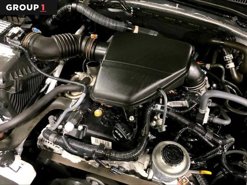 Used 2022 Toyota Tacoma SR image 27