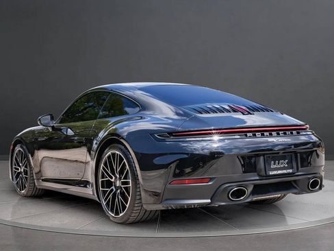 Used 2026 Porsche 911 Carrera RWD image 7
