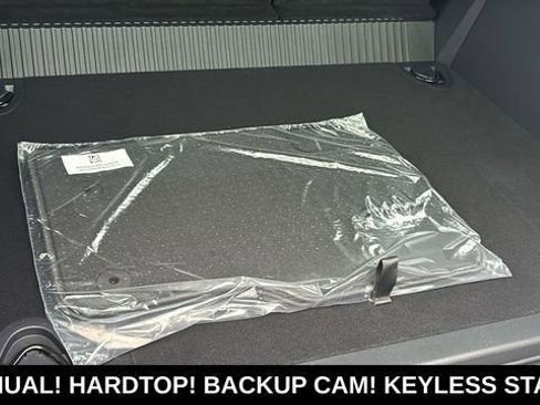 New 2026 Ford Bronco 4-Door image 27