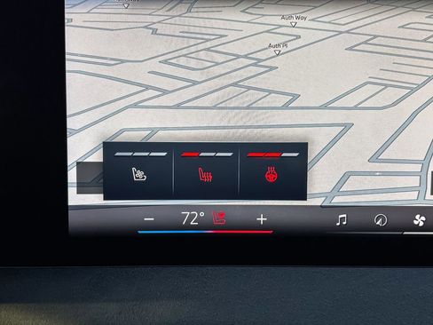 Used 2026 BMW iX xDrive45 image 19