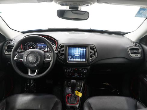 Used 2018 Jeep Compass Trailhawk w/ Leather Interior Group image 13