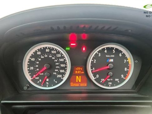 Used 2006 BMW M5 image 40