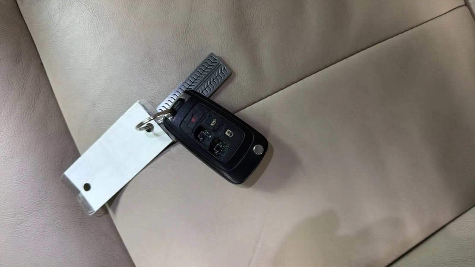 Used 2015 Buick LaCrosse Leather w/ Experience Buick Package FWD image 24