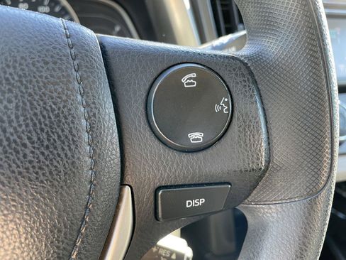 Used 2014 Toyota RAV4 LE image 14