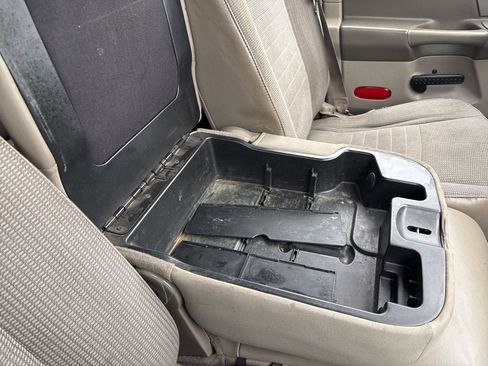 Used 2008 Dodge Ram 1500 Truck ST image 28