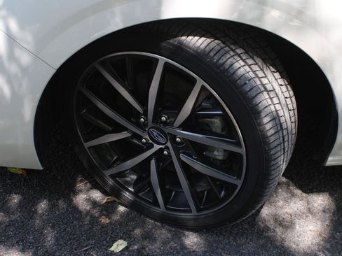 Certified 2025 Subaru Impreza 2.0i Sport AWD/4WD image 16