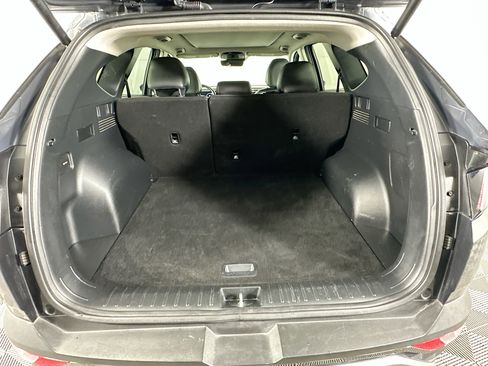 Used 2024 Hyundai Tucson Limited image 28