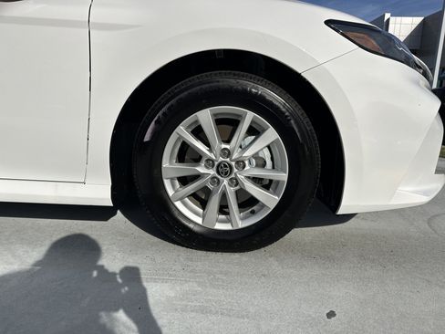 Certified 2025 Toyota Camry LE image 13