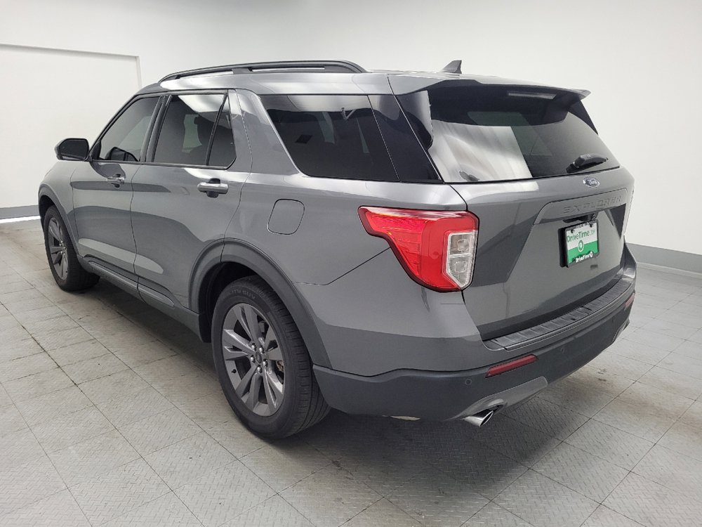 Used 2022 Ford Explorer XLT w/ Equipment Group 202A RWD image 5