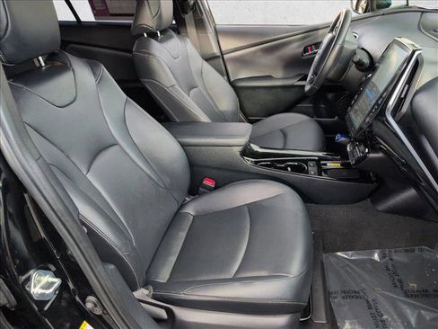 Used 2021 Toyota Prius Prime XLE w/ Carpet Mat Package (TMS) image 21