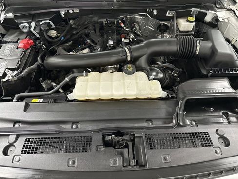 Used 2023 Ford Expedition Max XLT image 37