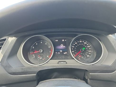 Used 2021 Volkswagen Tiguan S FWD image 12