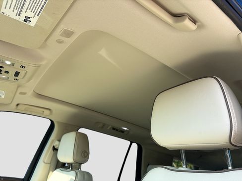 Used 2022 GMC Yukon Denali image 29