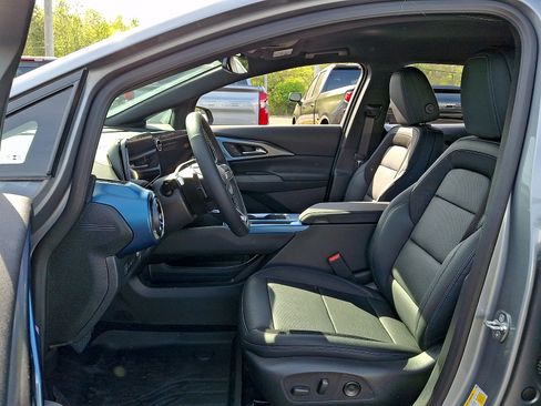 New 2026 Chevrolet Equinox EV LT FWD image 10