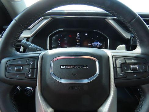 Used 2023 GMC Sierra 1500 Denali image 28