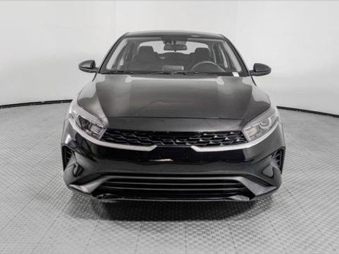 Used 2024 Kia Forte LXS FWD image 12