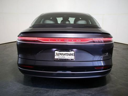 Used 2024 Lucid Air Touring image 10