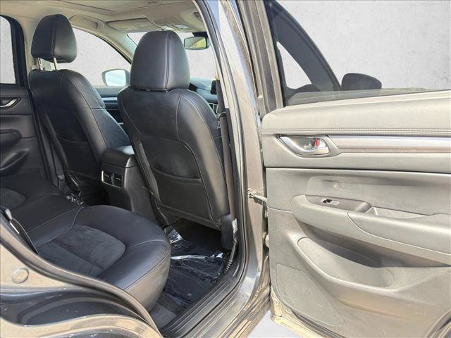 Used 2017 MAZDA CX-5 Touring w/ Preferred Equipment Package FWD image 22