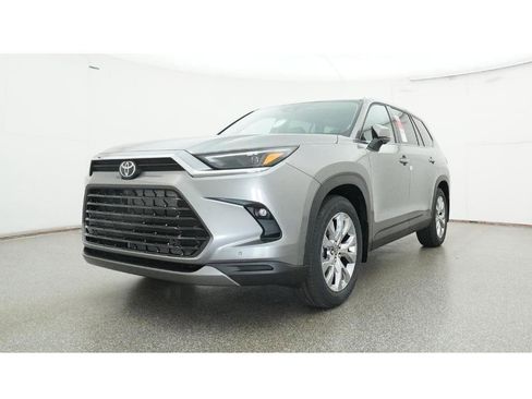 New 2026 Toyota Grand Highlander Limited image 34