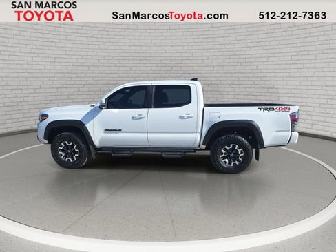 Used 2023 Toyota Tacoma TRD Off-Road w/ Technology Package image 8