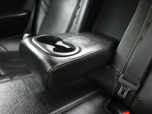 Used 2016 Dodge Challenger SRT Hellcat RWD image 32