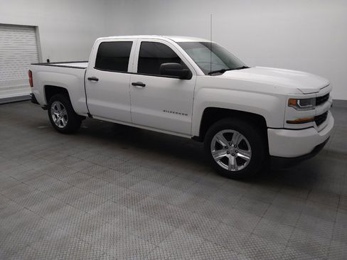 Used 2018 Chevrolet Silverado 1500 Custom w/ Trailering Package RWD image 11
