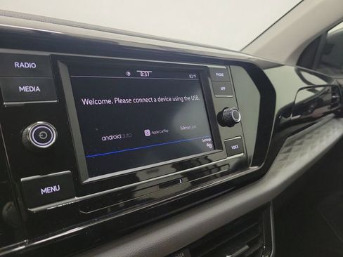 Used 2022 Volkswagen Taos S image 26