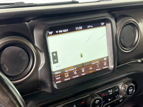 Used 2023 Jeep Wrangler Willys image 14