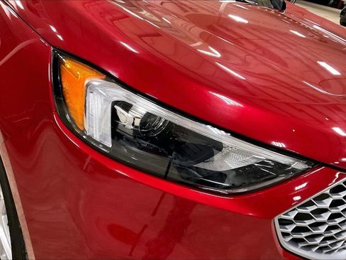 Certified 2024 Ford Edge SEL image 26