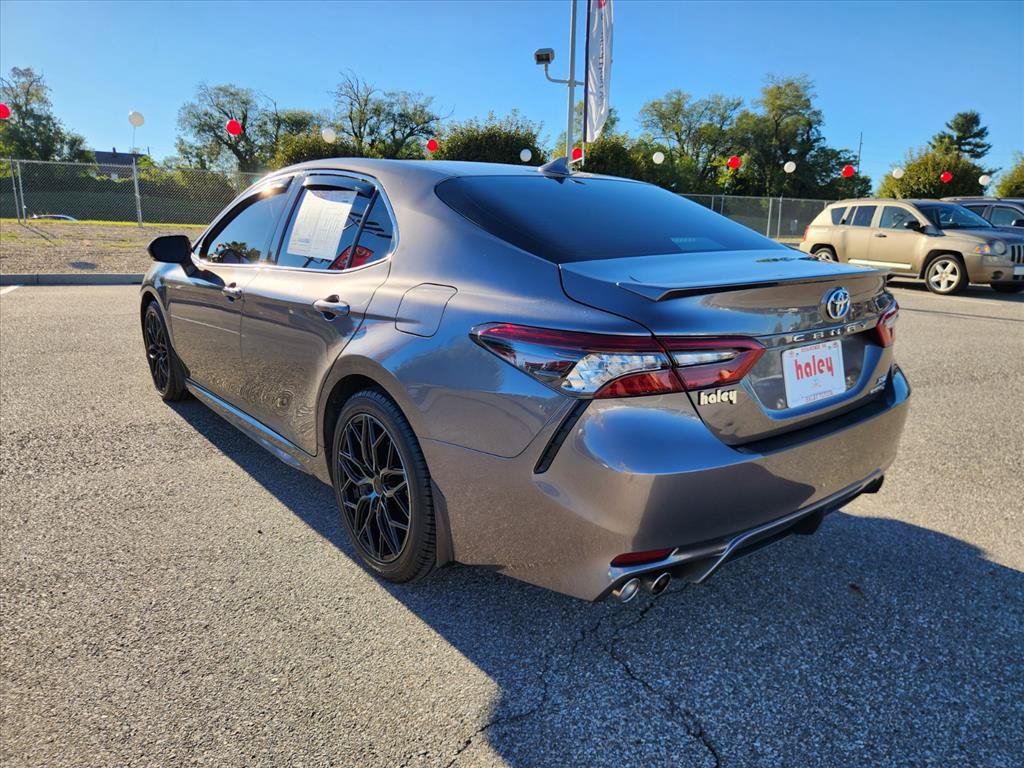 Used 2024 Toyota Camry XSE w/ Cold Weather Package FWD image 7