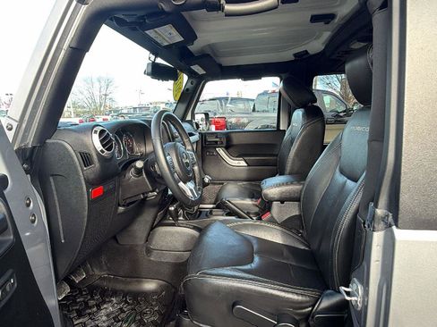 Used 2015 Jeep Wrangler Rubicon image 18