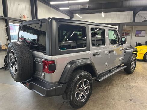 Used 2020 Jeep Wrangler Unlimited Sport S AWD/4WD image 12