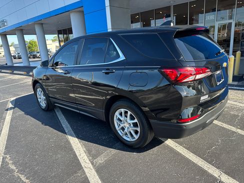 Used 2024 Chevrolet Equinox LT FWD image 4