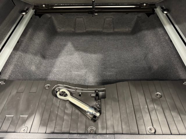 Used 2018 BMW X5 xDrive50i AWD/4WD image 38