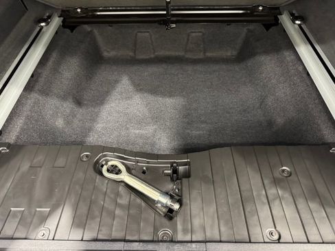 Used 2018 BMW X5 xDrive50i image 38