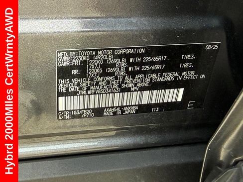 Used 2025 Toyota RAV4 LE AWD/4WD image 31