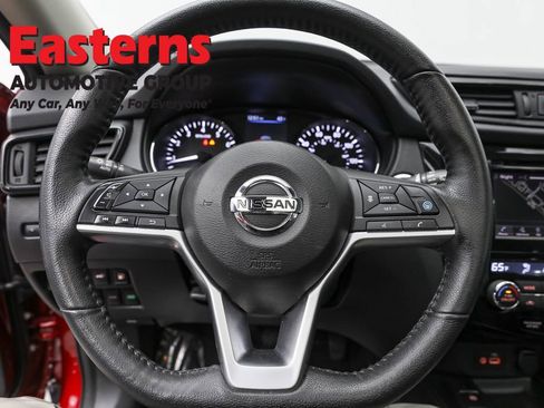 Used 2020 Nissan Rogue SL w/ Premium Package image 10