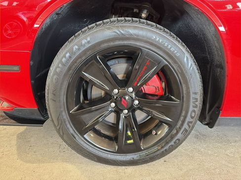 Used 2023 Dodge Challenger SXT RWD image 10