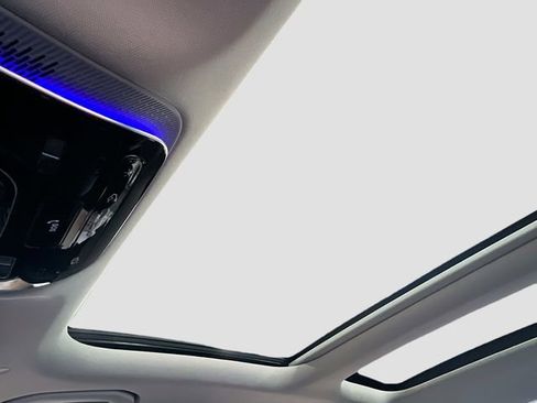 Used 2024 Mercedes-Benz C 300 4MATIC Sedan image 23