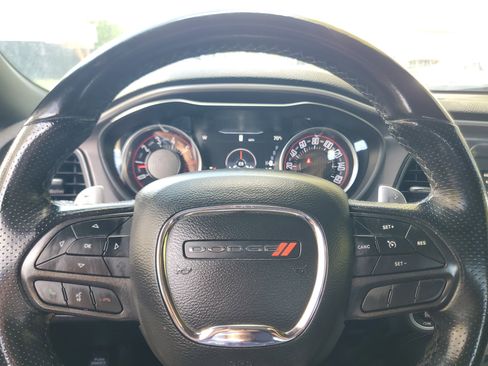 Used 2022 Dodge Challenger R/T image 17
